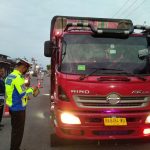 Antisipasi Penyebab Kecelakaan,Polres Agam Kembali Tindak Kendaraan ODO Yang Lewati Kelok 44