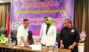 ALUMNI SMAGA 82 MENGEDEPANKAN SILATURAHIM