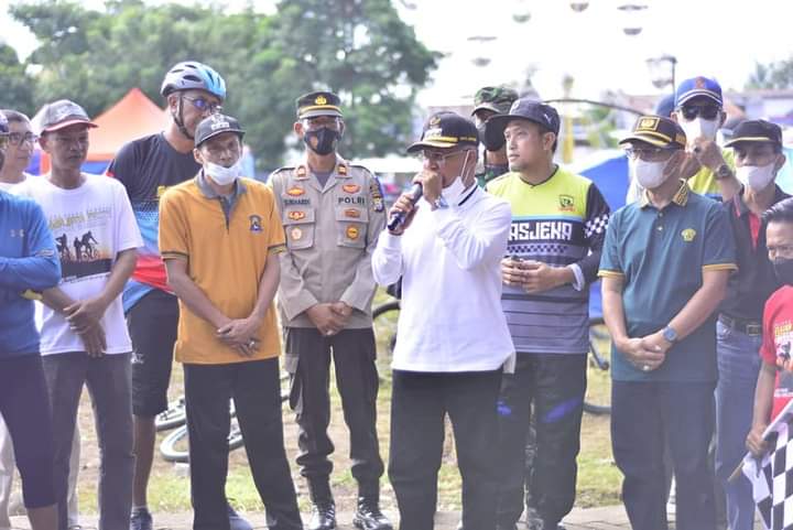 Bupati Jeneponto Buka Acara Pelepasan Peserta Lomba Cross Country