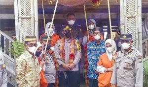 Bertemu Pemangku Adat, Kapolres Takalar Kunjungi Rumah Adat Karaeng Sanrobone