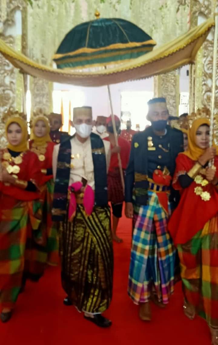 Raja Gowa hadiri Pengukuhan Perangkat kerajaan Binuang Polewali Mandar
