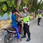 Operasi Keselamatan 2022, Personel Polres Bulukumba Tegur Pengendara Yang Tidak Mematuhi Prokes