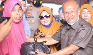 Ingin Memastikan Korban Tertangani Dengan Baik, Bupati Jeneponto Kunjungi Lokasi Bencana Puting Beliung