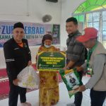 zudyberbagi 1 Ton Beras Melalui BAZNAS Kota Batam ke Masyarakat Pulau Mongkol