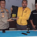 Kapolres Metro Tangerang Dapat Penghargaan dari FRN Counter Opinion Polri