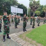 Jaga Kebugaran Di Bulan Puasa, Personil Kodim 1426/Takalar Tetap Semangat Lakukan Pembinaan Fisik