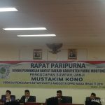 DPRD Parimo Lantik Mustakim Kono Sebagai PAW Masa Bakti 2019-2024