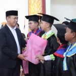 Wisuda Ratusan Santri, Bupati Ajak Orang Tua Ciptakan Generasi Qur’ani