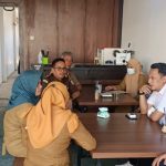 Usai Laporkan Kepsek, Guru SDN No 112 Inpres Bontomanai Kembali Serahkan Dokumen Tambahan Ke Kejari