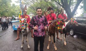Pawai MTQ XXXII, Pasukan Berkuda Takalar Pikat Perhatian Warga Bone