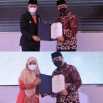 Bupati Dan Ketua TP PKK Takalar Terima Penghargaan Tertinggi Dari BKKBN Pusat