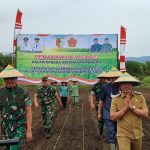 Ciptakan Ketahanan Pangan, Pemda Sigi Bekerjasama TNI Lakukan Penanaman Jagung di Desa Pombewe