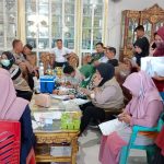 Pemdes Mangindara Laksanakan Vaksin Booster Dirangkaikan Penyerahan BLT