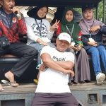 Peringati HUT ke-77 Kemerdekaan RI, Babin dan Bhabinkamtibmas Ajak Warga Ikuti Kegiatan Lomba Jlan Santai Untk Nagari Kmpung Pinang Lubuk Basung Agam.