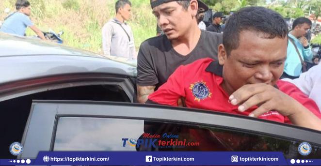 Pertolongan Pertama Korban Laka Lantas oleh Piket Patroli Batara Biru Polsek Sekupang