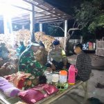 Ini Yang di Suka Masyarakat, Babinsa dan Babinkamtibmas Batu Nampar Aktif Sambangi Warga