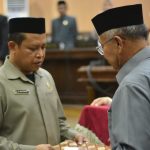 Bupati Jeneponto Serahkan Ranperda Perubahan APBD 2022