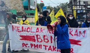 Tolak Kenaikan Harga BBM, PMII Takalar Gelar Unras Minta Mafia Penimbun BBM Ditangkap