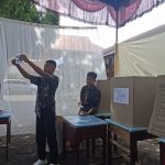 Penghitungan Suara Pemilihan Ketua dan Wakil Ketua OSIS SMA.N.2 Lubuk Basung Agam Berjalan Lancar.