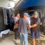 Kanit Propam Polsek Bulagi Membantu Pemakaman Alm. Istri Mantan Danramil Bulagi