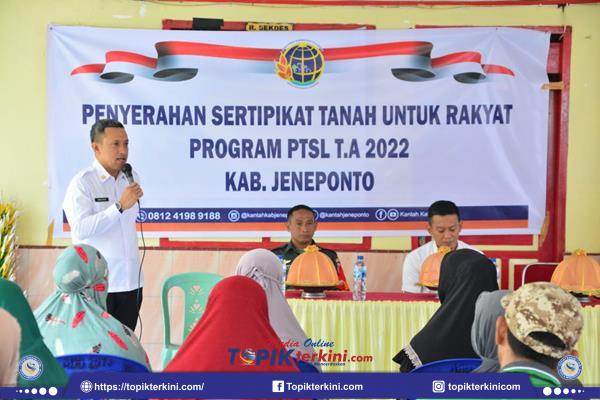 Wabup Jeneponto Serahkan 150 Sertifikat Tanah Di Desa Camba-Camba