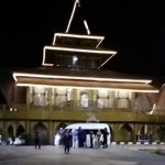 TERJATUH Saat Menuruni Tangga Mesjid ,Korban Diduga Mengalami Patah Kaki