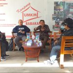 KAMPUNG UMKM BABAKAN DI KUNJUNGI ROMBONGAN BAPELKES SEMARANG