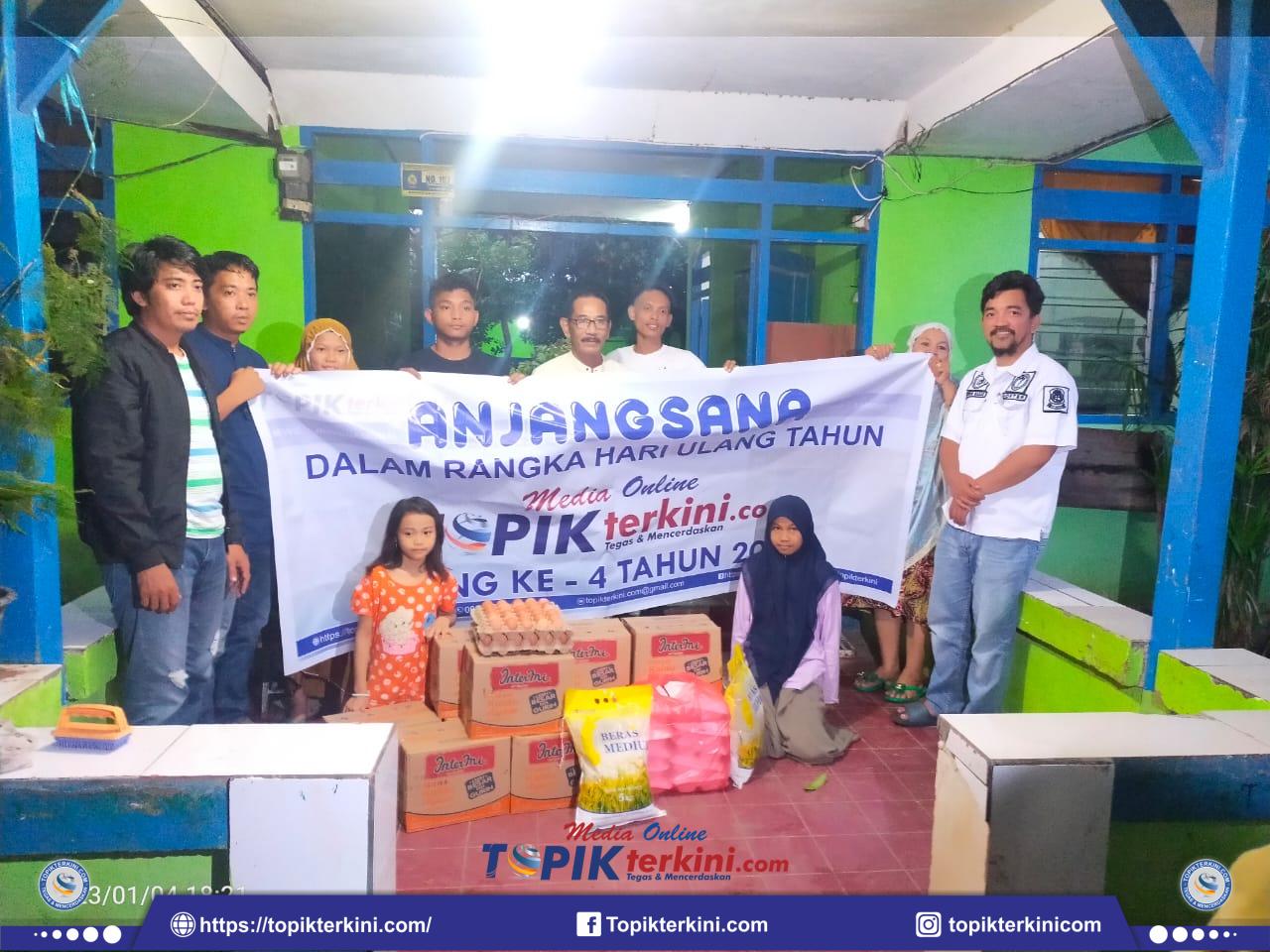 Peringati HUT Ke-4, Media Online Topikterkini.com Anjang Sana Ke Panti Asuhan