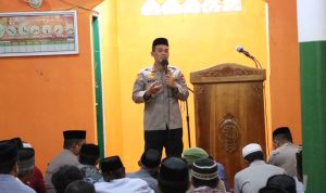 Melalui Giat Jum’at Curhat, Kapolres Dengar Keluhan Warga Takalar Lama