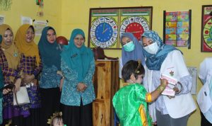 Peringati Hari Jadi Takalar ke-63, TP PKK Gelar Baksos Pemeriksaan Gigi dan Mulut Anak