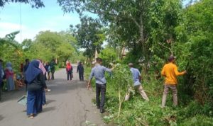 Giat “Sabtu Bersih” Pemdes Bontoparang Wujudkan Lingkungan Bersih dan Sehat