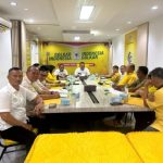 Partai Golkar Nias Barat Serahkan, Fungsionaris Ke DPD Partai Golkar Sumut