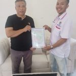 NUANSA Lebaran, Sekjen DPW IWOI Kal-sel Silaturahmi ke Balangan dan Serahkan SK