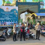 PENGAMANAN Masjid di Sejumlah Daerah Saat Melangsungkan Sholat Idul Fitri Keamanan dan Kenyamanan Jama’ah