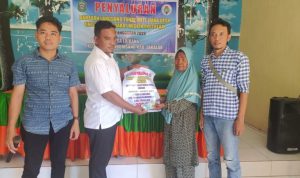 Pemdes Laikang Bagikan BLT Kemiskinan Ekstrem Bulan Januari – Maret 2023