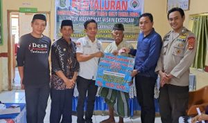Pemdes Bontoparang Salurkan BLT Kemiskinan Ekstrem Bulan Januari – Maret 2023