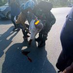 KECELAKAAN Lalu Lintas, Prajurit Denzibang 2/VI Banjarmasin Putar Balik Evakuasi Korban