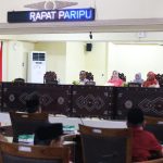 Gabungan Fraksi DPRD Lobar Minta Bupati Pecat Dirut PDAM Giri Menang
