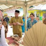 Bupati Delis Hadiri Lomba Desa di Lembontonara, Ajak Desa Berlomba Ciptakan Inovasi