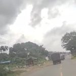 VIDEO Berdurasi Pendek , Diduga Truck Angkutan Batu Bara Menggunakan Jalan Provinsi atau Nasional di Kalimantan Selatan Kabupaten Tanah Laut