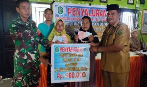 Pemdes Cikoang Salurkan Bantuan BLT DD Tahap II dan Beras Sembako
