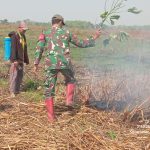 PERSONEL Gabungan HST Lakukan Patroli dan Sosialisasi Maraknya Titik Kebakaran Lahan