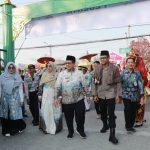 Kapolresta Banjarmasin Hadiri Acara “Baayun” di Masjid Sultan Suriansyah “Indahnya Adat Istiadat kita yang Penuh dengan Makna”