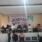Ratusan Pencaker Serbu Disnakertrans Morut Dengan Adanya Job Fair PT GNI