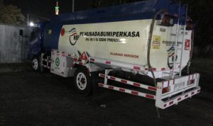Mabes Polri Amankan Mobil Tangki Pengangkut BBM Ilegal di Wilayah Takalar