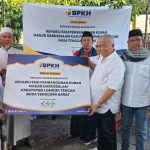 Melalui Wasilah Rachmat Hidayat, Kubah Majid Darussalam Batukliang Dikagumi Turis