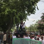 KETUA LSM KAKI Indonesia Kalimantan Selatan H. Akhmad Husaini melakukan aksi Demo Suarakan 3 Hal ini