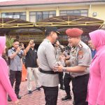 KAPOLDA Kal-Sel Irjen Pol Winarto Pimpin Upacara Korp Raport Anggota POLRI dan PNS POLRI