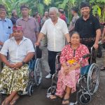 Tutup Tahun 2023, Sambut Baru 2024 Penuh Ceria, Rachmat Hidayat berbagi kursi roda untuk umat Hindu,  bantu tunai 13 banjar di mataram , terakhir Sumbang 30 RST untuk warga miskin di desa  Pemongkong dan desa  Serewe lotim