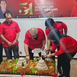 Peringati HUT PDI Perjuangan ke-51, Anggota DPR RI dapil Lombok dari PDI Perjuangan, Rachmat Hidayat sumbang  Kursi Roda untuk Lansia kota Mataram.